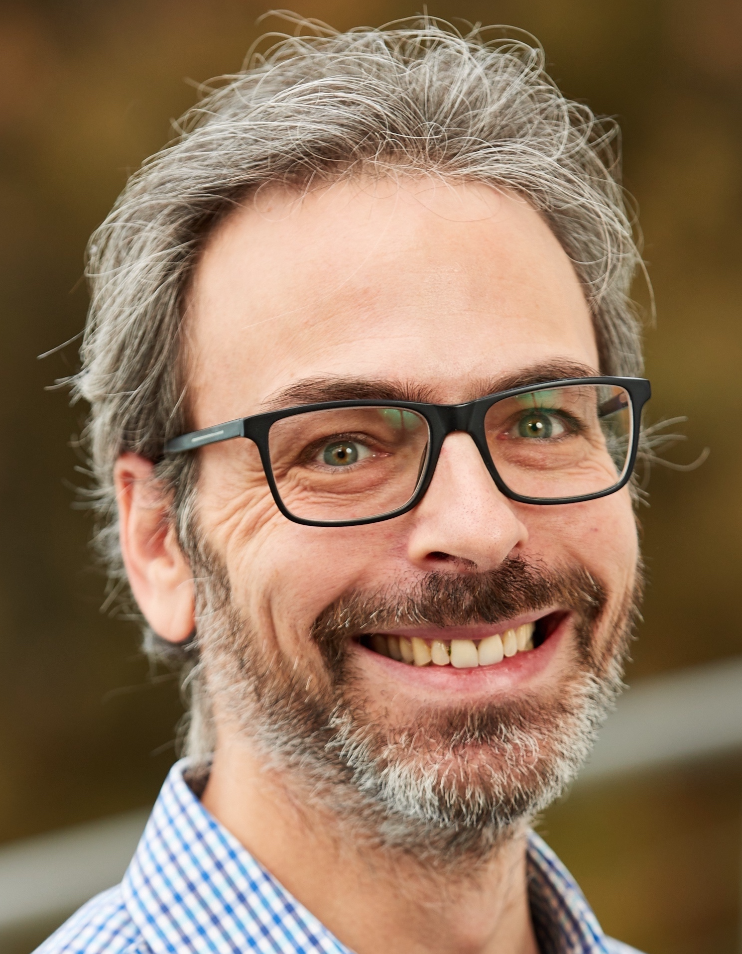 Prof. Amir Karton